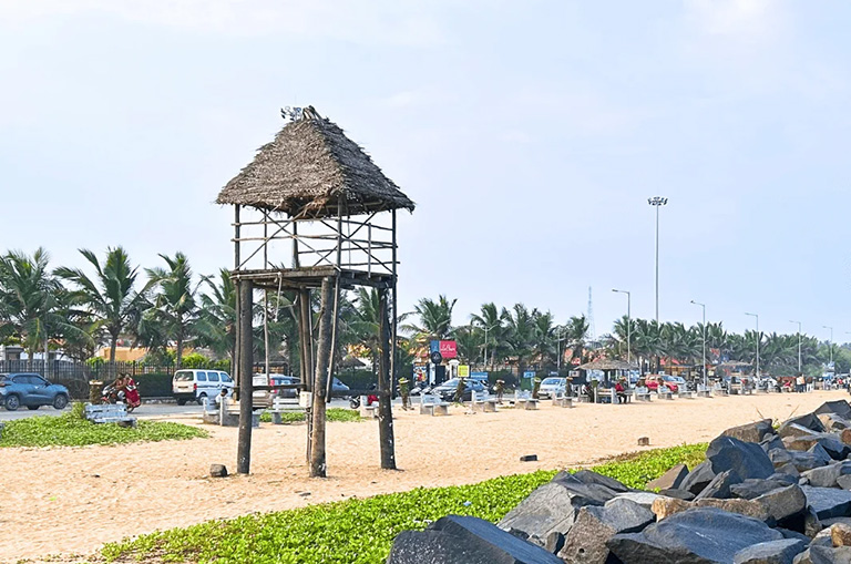 Pondy Marina Beach BB